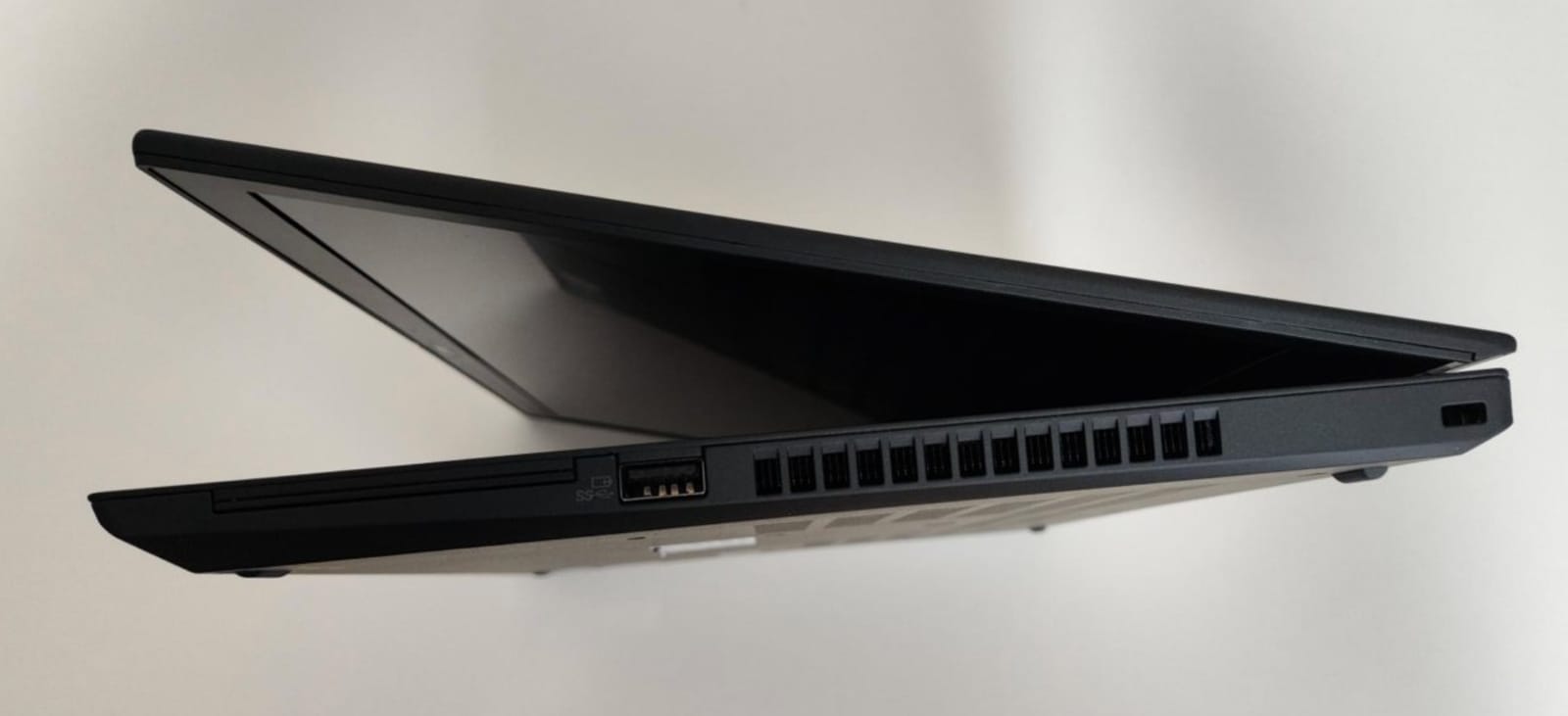 Ноутбук Lenovo ThinkPad T14 Gen 2, i5-1145G7, 24 ГБ, SSD 512 ГБ