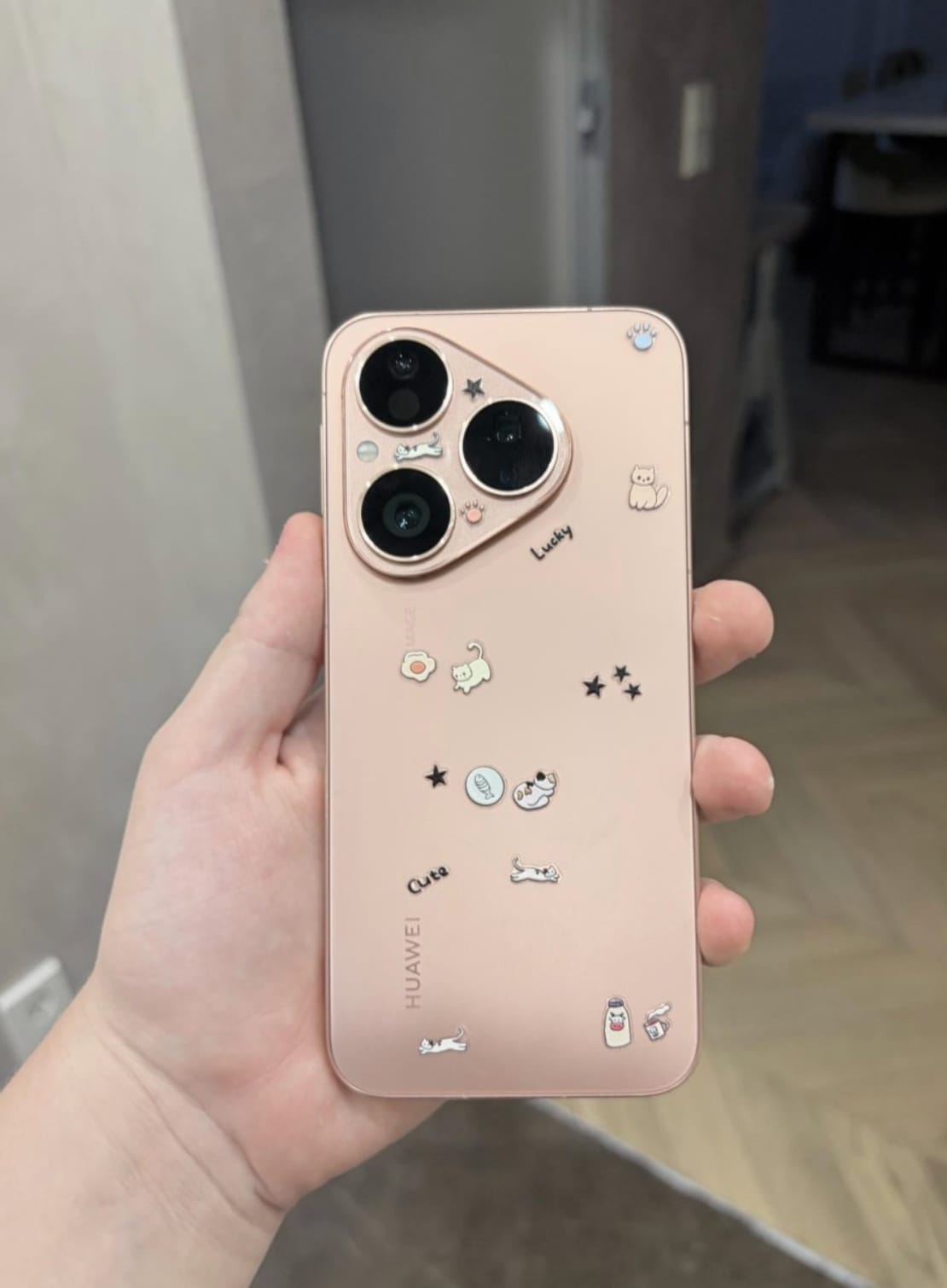 Huawei Pura 80 256/12 ГБ, Б/у, в Астане
